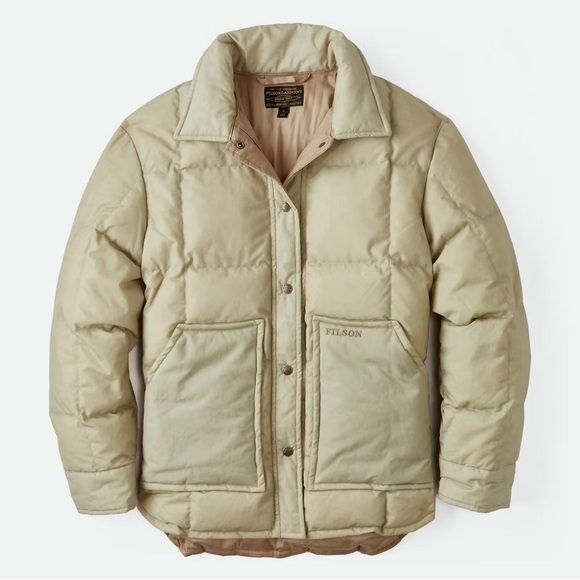 Filson Women’s Waxed Down Insulated Barn Coat - Picture 3 of 8